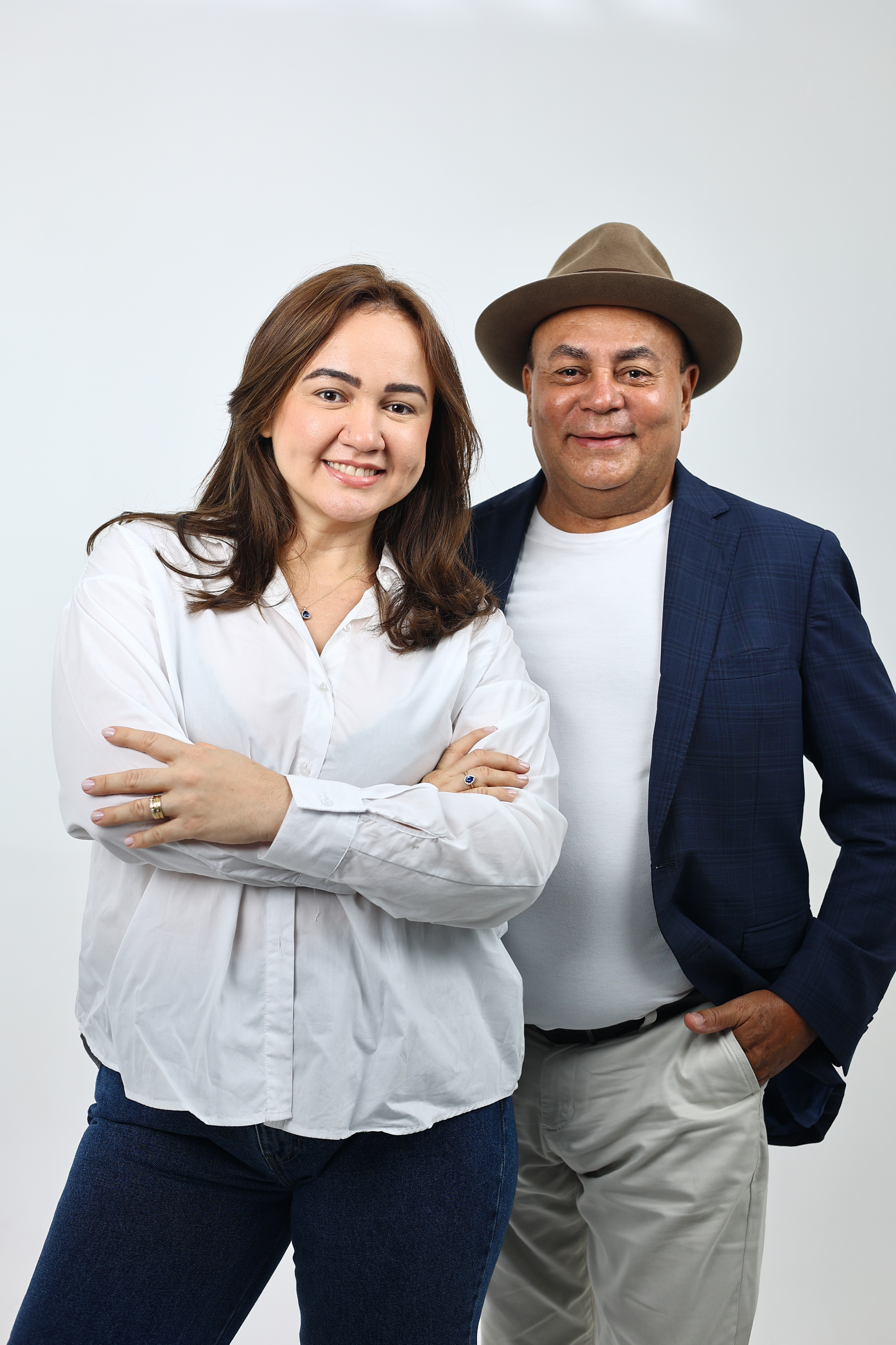 Ruy Adriano e esposa